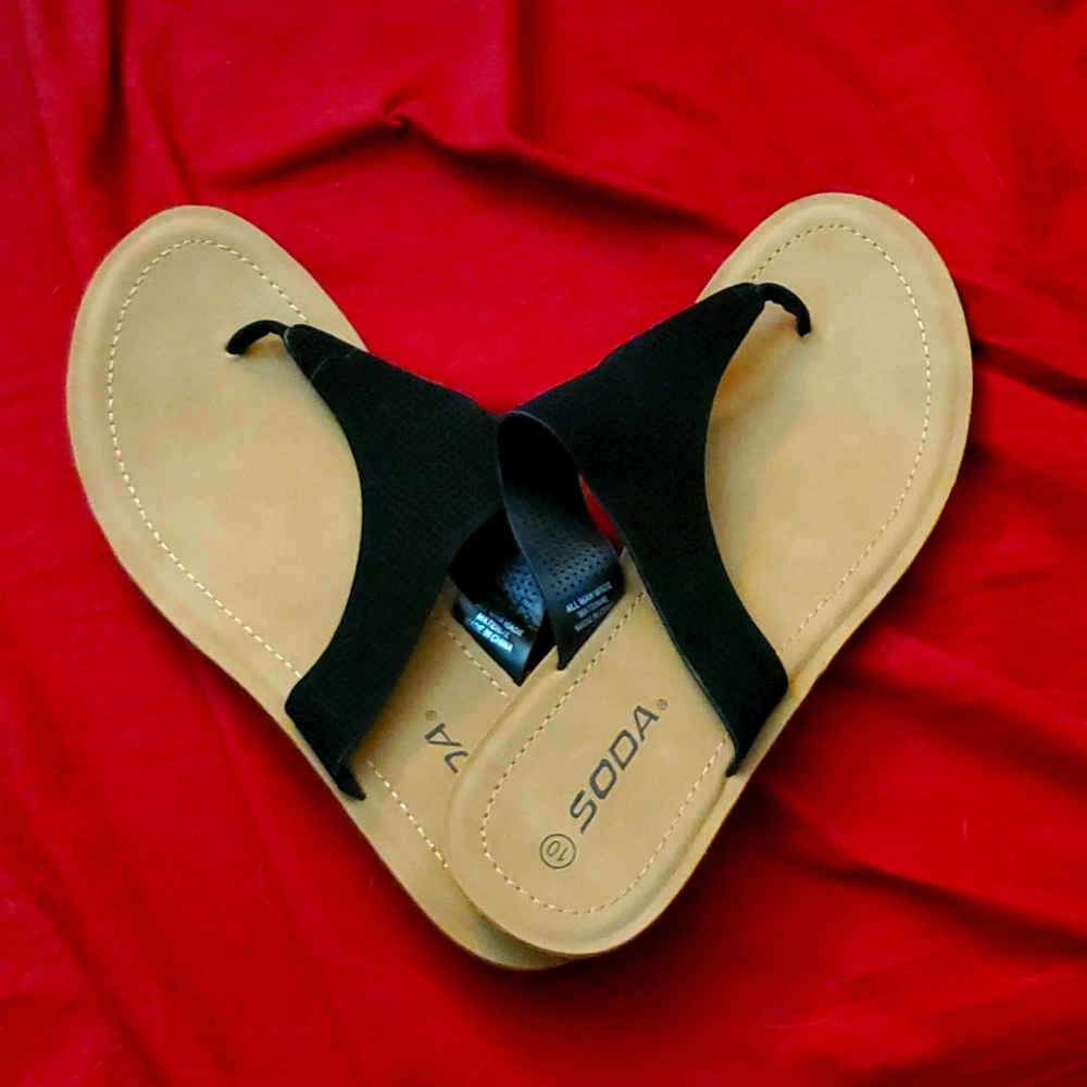Brand New Size 10 Sandals